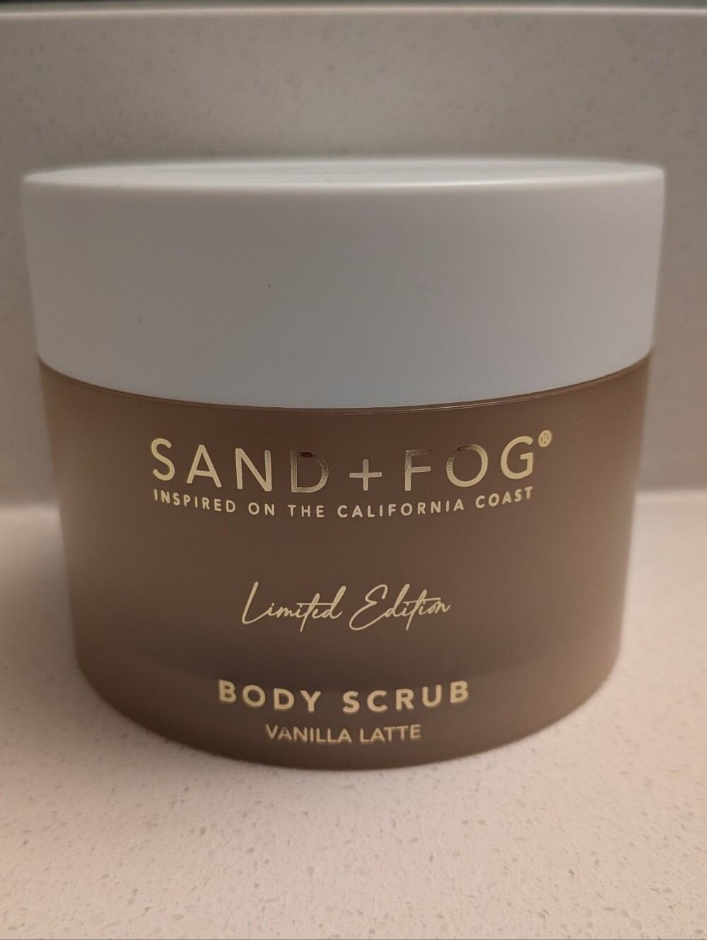 🩵Limited Edition Vanilla Latte Body Scrub Sand + Fog